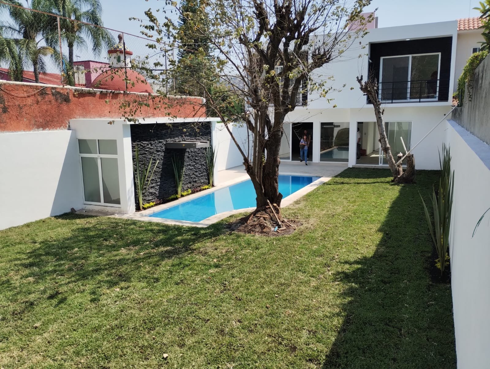 CASA EN VENTA EN RESIDENCIAL LAS FINCAS, JIUTEPEC, MOR. 2 Foto 1 — casa en venta en Jiutepec (Residencial Las Fincas, Jiutepec)