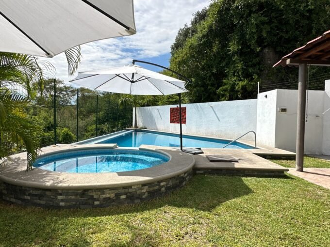 Foto 2 — casa en venta en Tequesquitengo (Tequesquitengo, Tequesquitengo)
