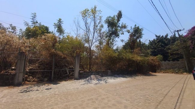 Foto 1 — terreno en venta en cuernavaca (Santa María Ahuacatitlán, Cuernavaca)